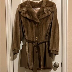 1970s Dubrowsky & Joseph faux fur coat